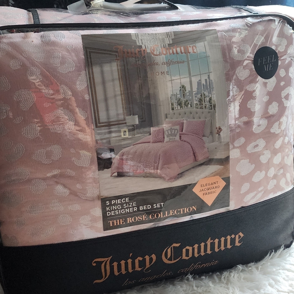 Juicy Coulture 5piece king designer bad set new